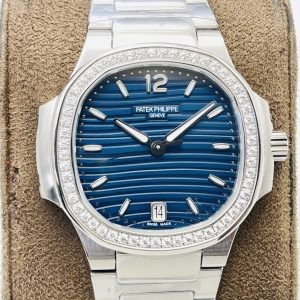 Patek Philippe Nautilus Sports Series 7118/1200A-001 Women Watch