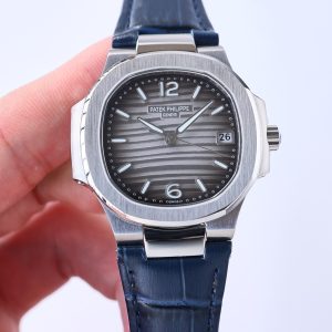 Patek Philippe Nautilus Leather Nautilus 32mm Watch