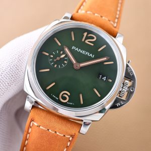 Panerai Luminor Dur series PAM01329 42mm watch