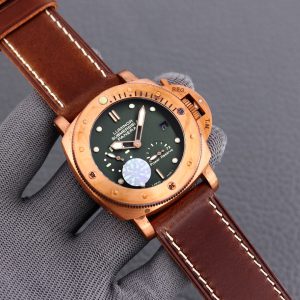 Panerai Submersible watch series PAM00382 watch