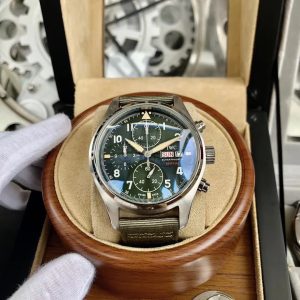 IWC Pilot's Watch Series IW387902 Watch 41mm Men
